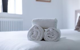 Modern & Trendy 1-Bed In Earl'S Court!
